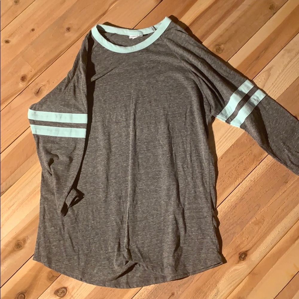 LuLaRoe 3/4 Shirt